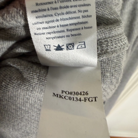 Faherty Heather Gray Knit Sweater - Picture 5 of 6